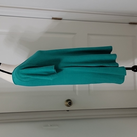 LuLaRoe Size XS "Perfect Tee" Green Yellow Marled Colored Swing Tunic Top, EUC - Picture 5 of 11